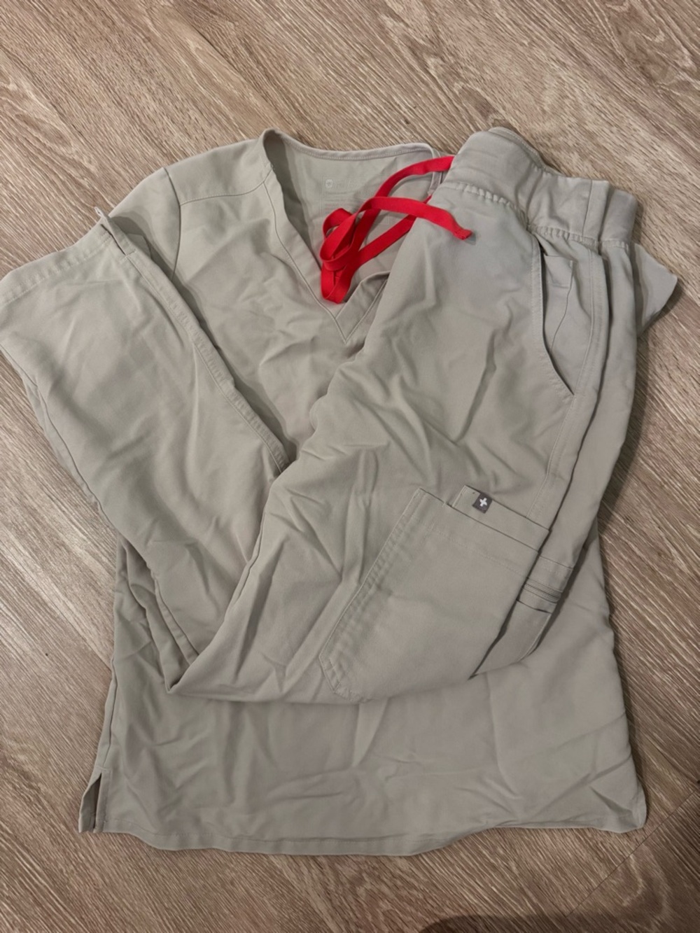 Figs Women's Scrub Set in Light Gray with Red Drawstring